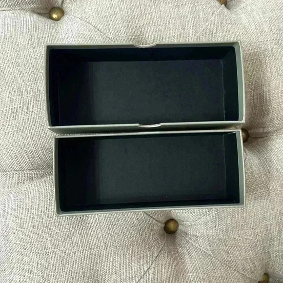 THOM BROWNE sunglasses gift box 2 available - Picture 2 of 2